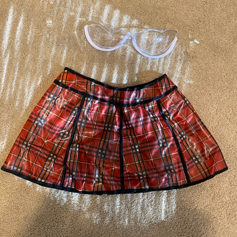 iheartraves plaid vinyl red and black skirt school girl rave emo alt size medium